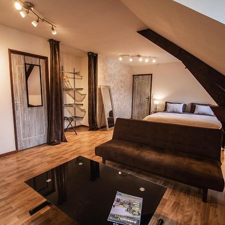 Hotel Aux Berges de Sambre à Aulnoye-Aymeries Extérieur photo