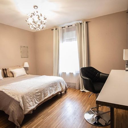 Hotel Aux Berges de Sambre à Aulnoye-Aymeries Extérieur photo